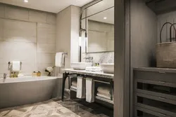 Beachfront Suite Bathroom